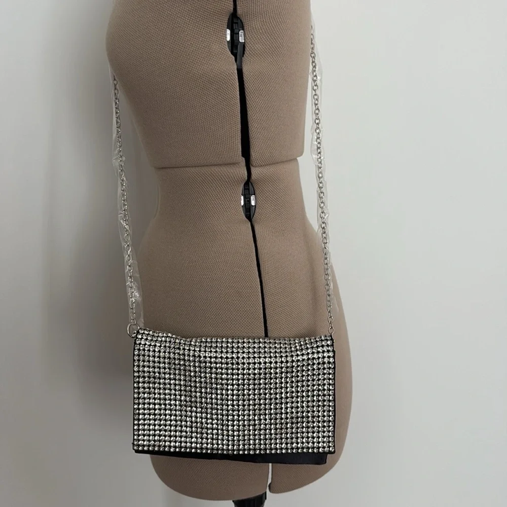 Amber Sceats Womens Purse Rhinestones Silver Black Satin Clutch Crossbody Bling - Picture 2 of 9
